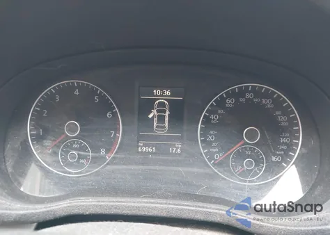 2014 Volkswagen Passat 1.8T Se z USA, uszkodzony, nr VIN 1VWBS7A32EC113746